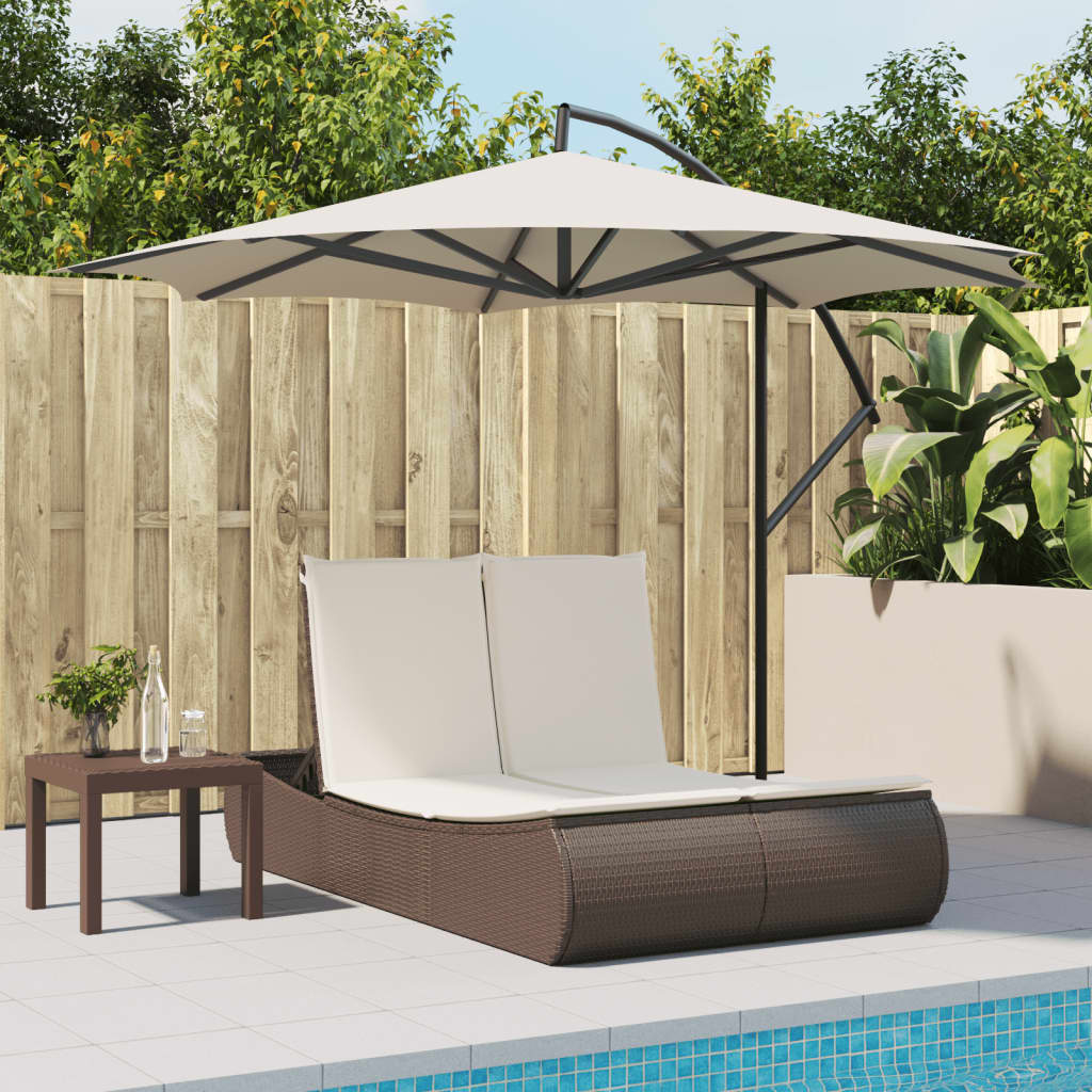 Lettino Prendisole con Cuscini Marrone in Polyrattan