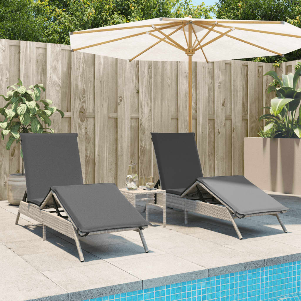 Lettini Prendisole 2pz con Tavolino Grigio Chiaro in Polyrattan - homemem39