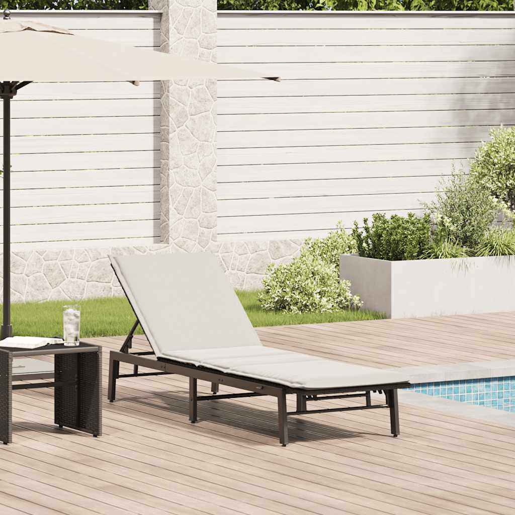 Lettino Prendisole con Cuscino Nero in Polyrattan - homemem39